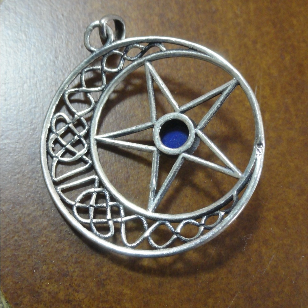 Blue Larimar stone half moon star 925 sterling pendant. Detailed, EUC. - Picture 3 of 4